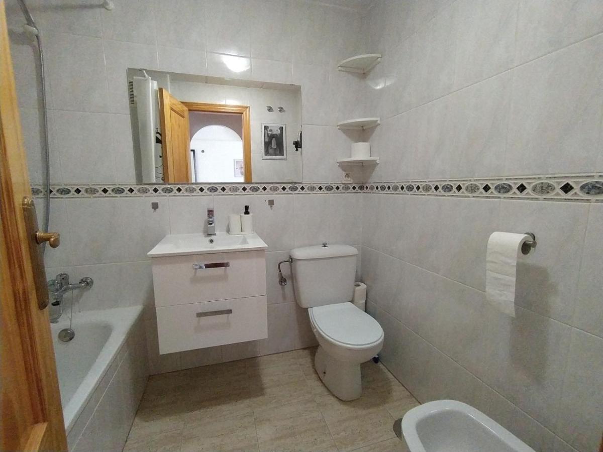 Mila Sloneczny Apartament W Torrevieja Centrum Экстерьер фото