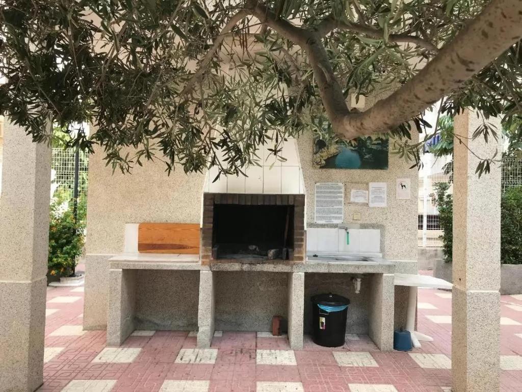 Mila Sloneczny Apartament W Torrevieja Centrum Экстерьер фото